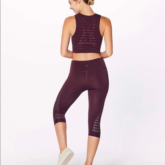 💕LULULEMON-NWOT Reveal Crop Stripes 17” (8) - Picture 2 of 10